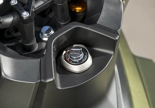 https://scooter-3-roues.com/assets/uploads/Maxi-scooter-crossover-Kymco-X-Tera-350-7.webp