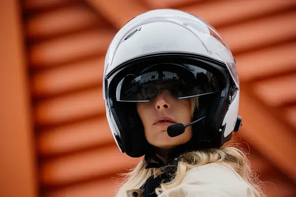 Casque scooter femme SENA 1