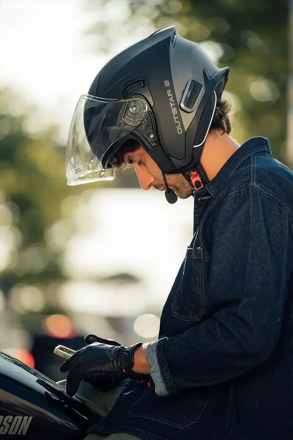 Casque scooter femme SENA 12