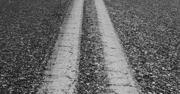 Marquage route scoter 3 roues 0