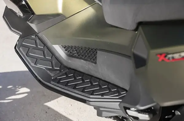 Maxi scooter Kymco X Tera 350 10
