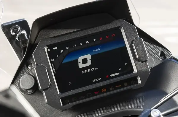Maxi scooter Kymco X Tera 350 5