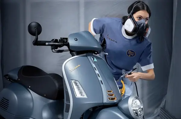 Maxi scooter Vespa 310 GT 5