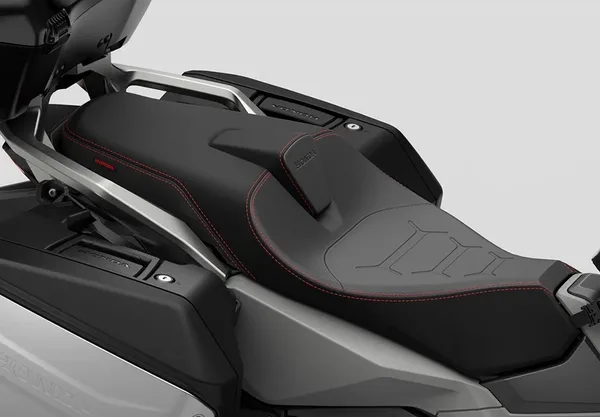 Maxi scooter X ADV 745 Honda 15