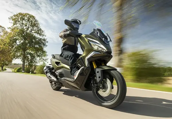 Maxi scooter crossover Kymco X Tera 350 10