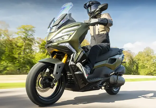 Maxi scooter crossover Kymco X Tera 350 11