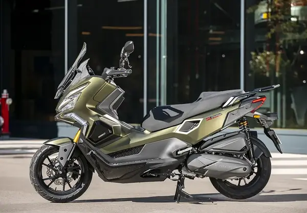 Maxi scooter crossover Kymco X Tera 350 25