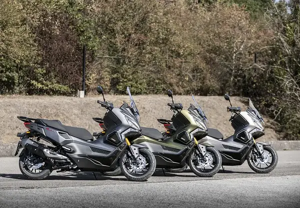 Maxi scooter crossover Kymco X Tera 350 27