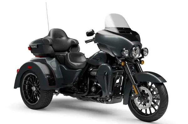 Moto 3 roues Trike Harley Davidson Tri Glide Ultra Carousel 12