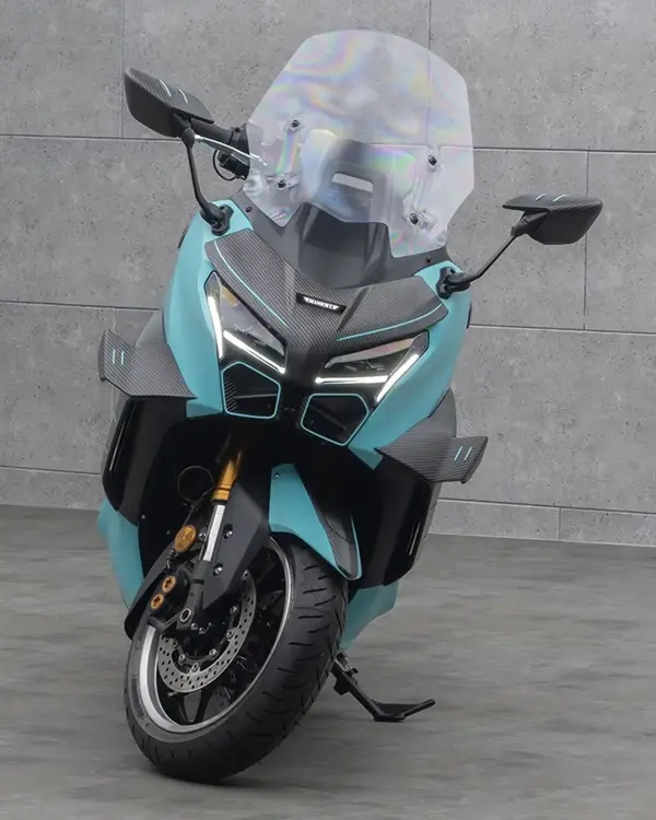 Preparateur TMAX Scooter Luxe Mansory 2