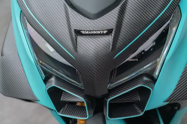 Preparateur TMAX Scooter Luxe Mansory 8