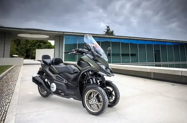 Promotion Kymco CV3 1