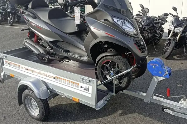 Remorque scooter 3 roues 50