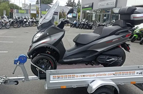 Remorque scooter 3 roues 57