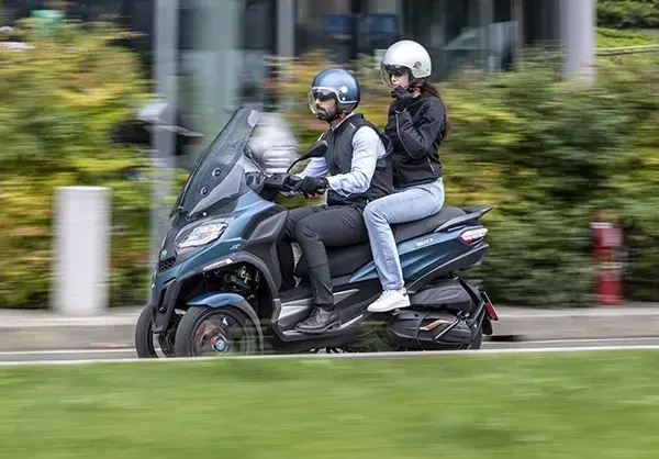 Scooter 3 Roues Piaggo MP3 530 hpe Exclusive 34