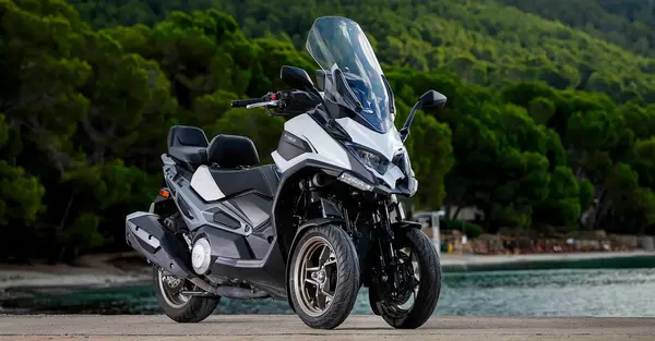 Scooter 3 roues Kymco CV3 575 0