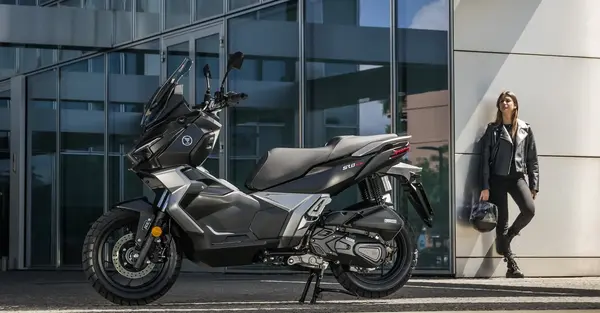Scooter SR1 ADV Voge 0