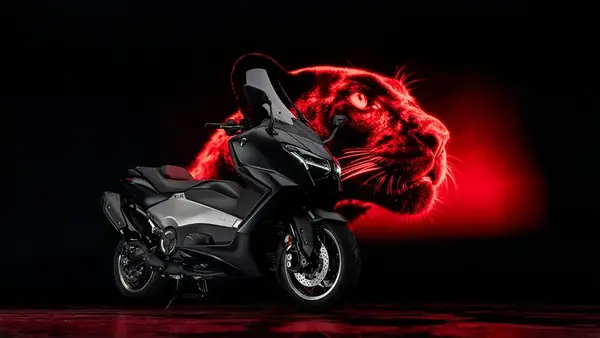 Scooter T MAX Anniversaire 8