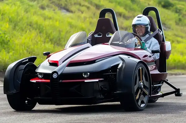 Scooter auto 3 roues Yamaha TRICERA 1