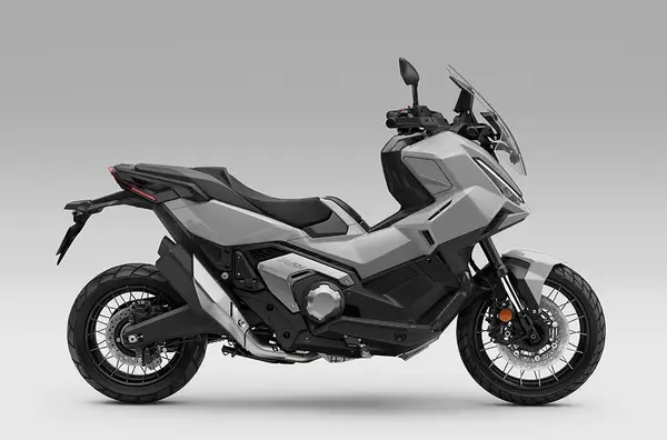 Scooter crossover Honda XADV 750 2027 1