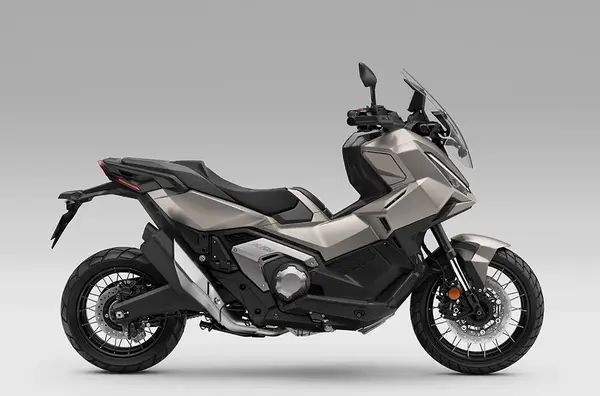 Scooter crossover Honda XADV 750 2027 8