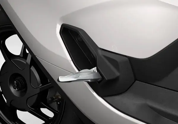 Scooter electrique 125 Honda CUV e 22