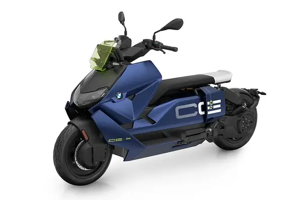Scooter electrique BMW CE 04 13