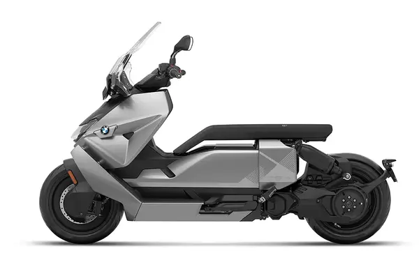 Scooter electrique BMW CE 04 18