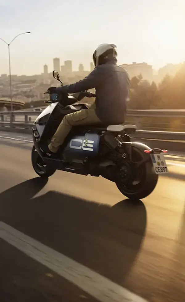 Scooter electrique BMW CE 04 30