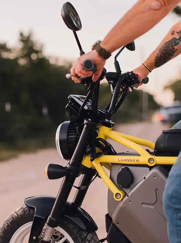 Scooter electrique S4 Honcho Livewire 14