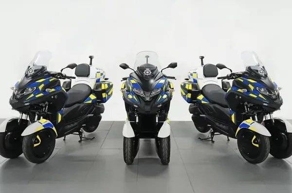 Scooter électrique trois roues WMC300 E White Motorcycle Concepts 25
