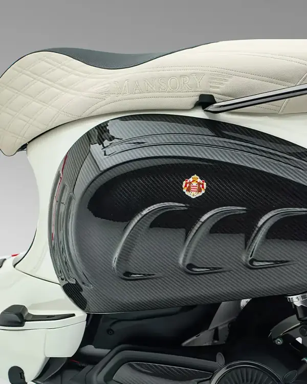 Scooter luxe electrique Mansory 10