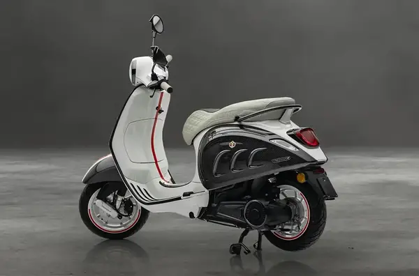 Scooter luxe electrique Mansory 4