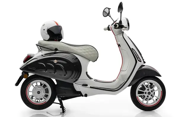 Scooter luxe electrique Mansory 5