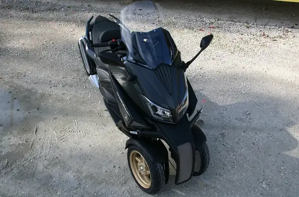 TMAX 3 Roues 3