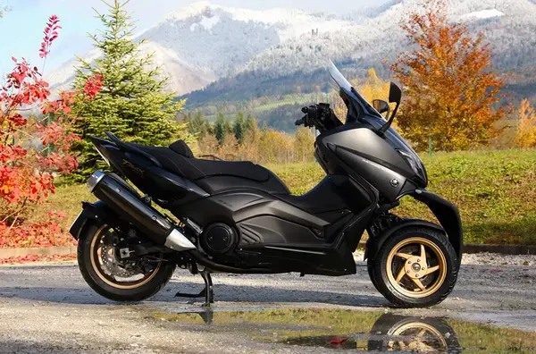 TMAX 3 Roues 5