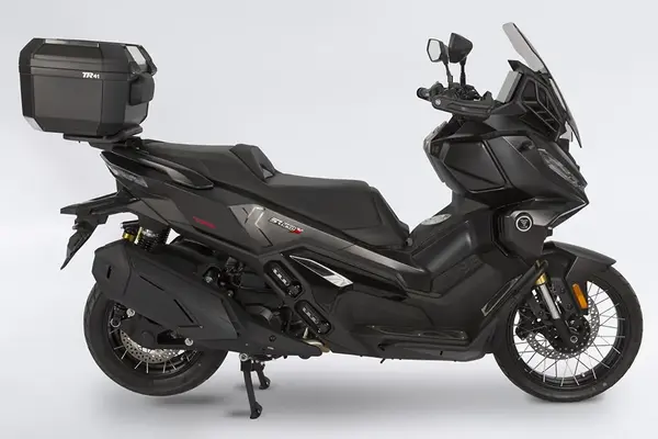 Top case Scooter Shad Voge SR450 X 1