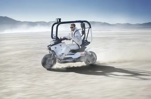 Vision CE BMW Scooter 4