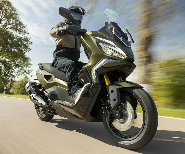 Maxi scooter Kymco X Tera 350 0