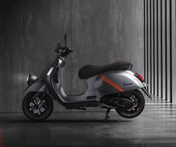 Maxi scooter Vespa 310 GT 0