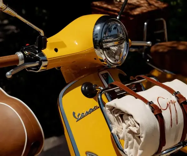 Vespa Gigi Saint Tropez 0