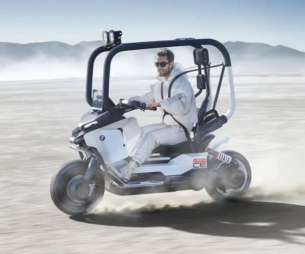 Vision CE BMW Scooter 00