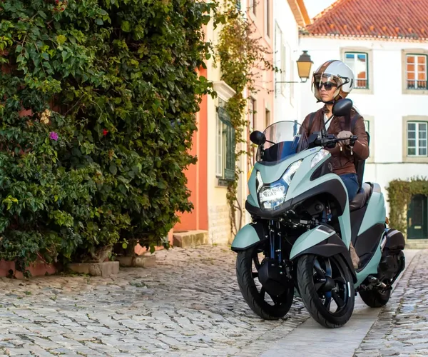 Scooter 3 roues Yamaha tricity 125 principale