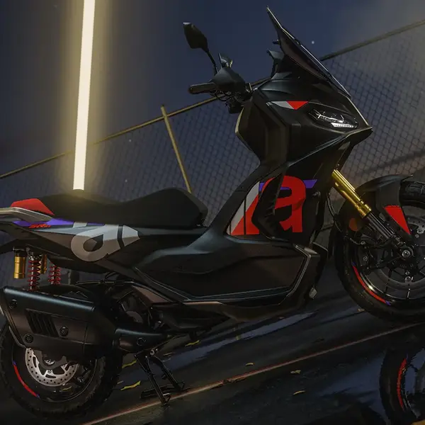 Maxi scooter APRILIA SR G 400 0