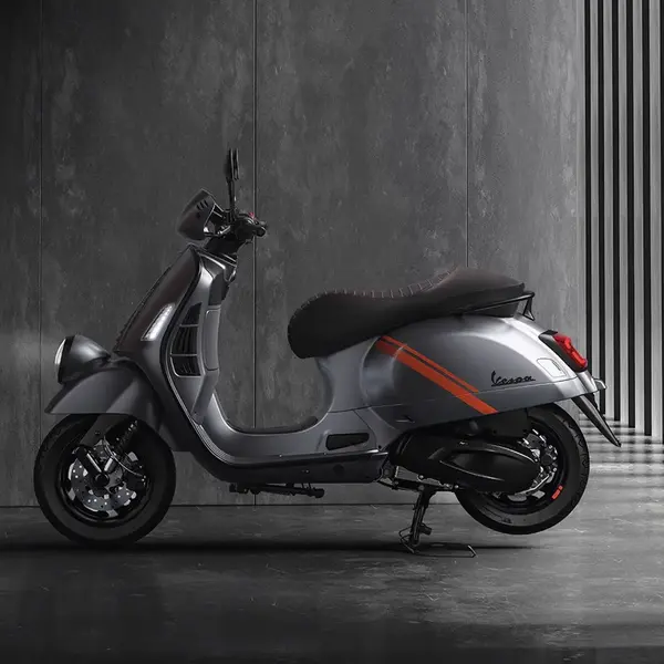 Maxi scooter Vespa 310 GT 0