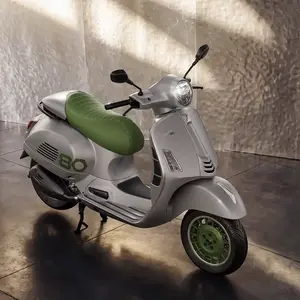 Scooter Vespa Edition Ottantesimo 0